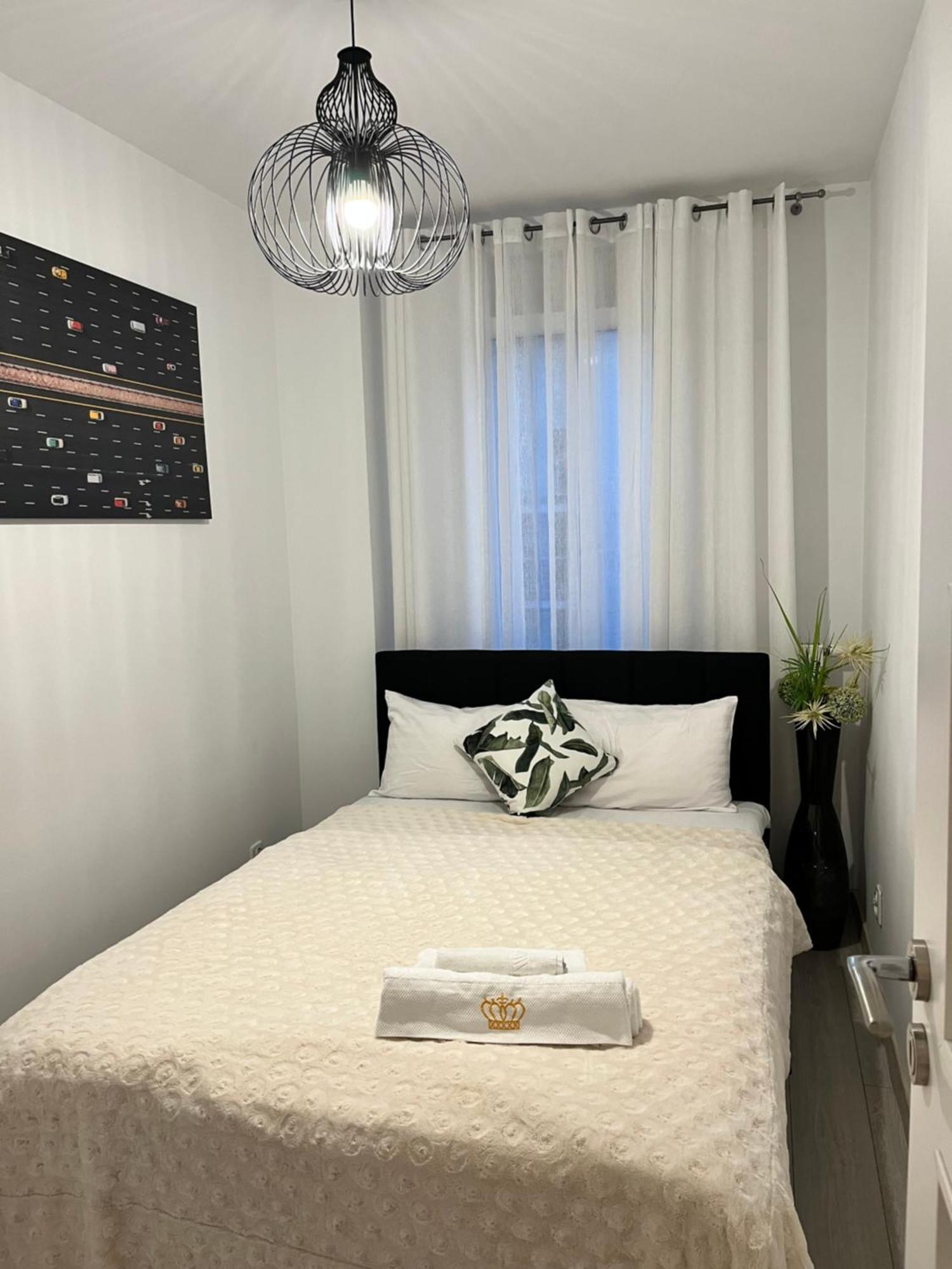 Family House By The River Odra -Panoramic Terrace - 3Room Apartment With 2 Separate Bedrooms And 2 Balconies By Wroapart-Pl- Perfect For Family & Business Stays Wrocław Extérieur photo