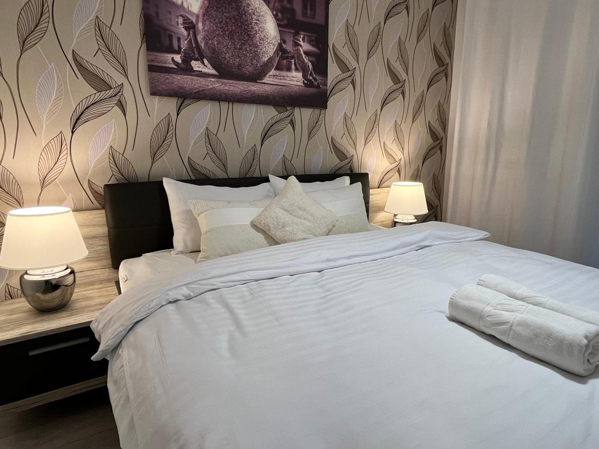 Family House By The River Odra -Panoramic Terrace - 3Room Apartment With 2 Separate Bedrooms And 2 Balconies By Wroapart-Pl- Perfect For Family & Business Stays Wrocław Extérieur photo