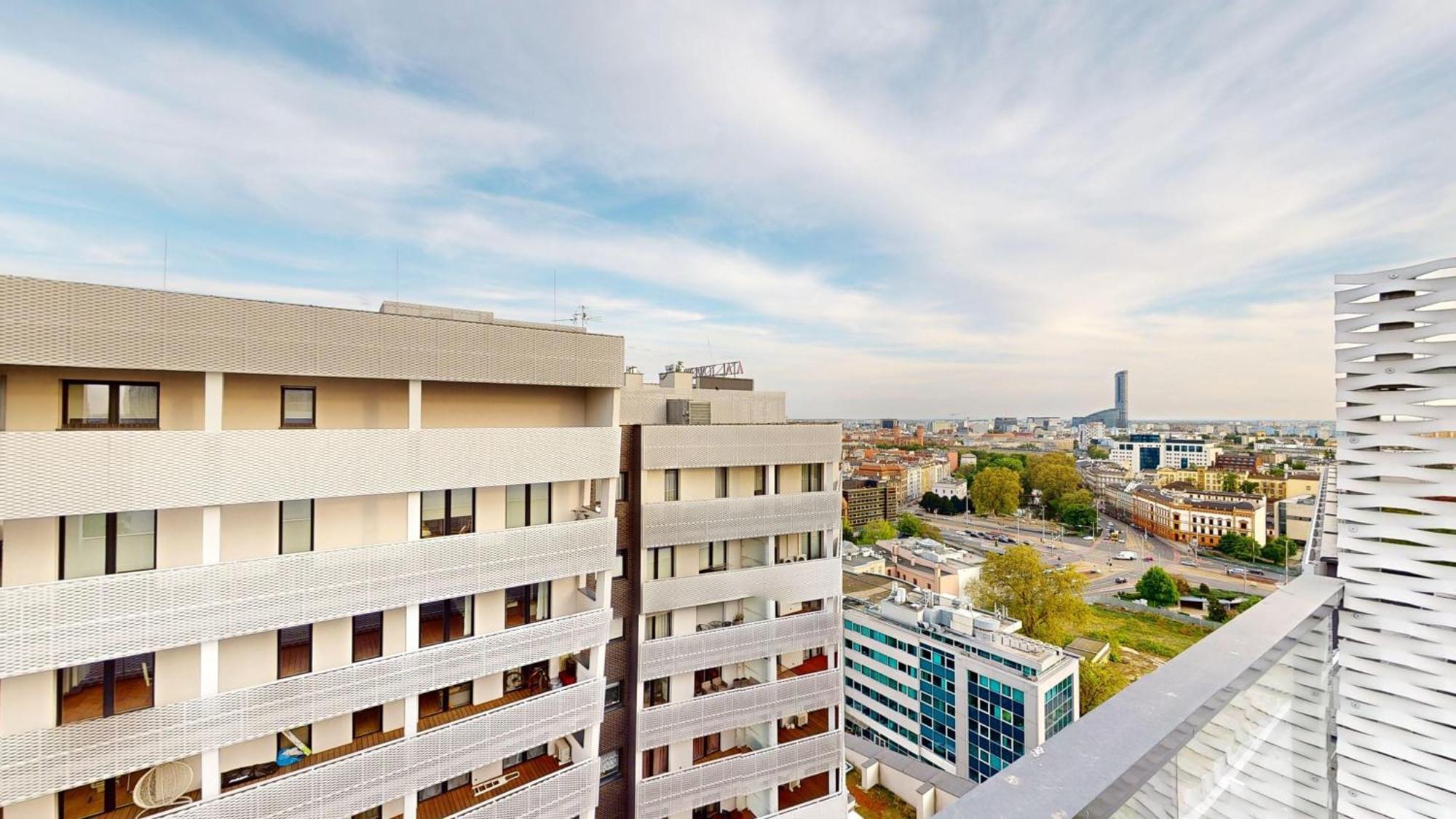 Family House By The River Odra -Panoramic Terrace - 3Room Apartment With 2 Separate Bedrooms And 2 Balconies By Wroapart-Pl- Perfect For Family & Business Stays Wrocław Extérieur photo