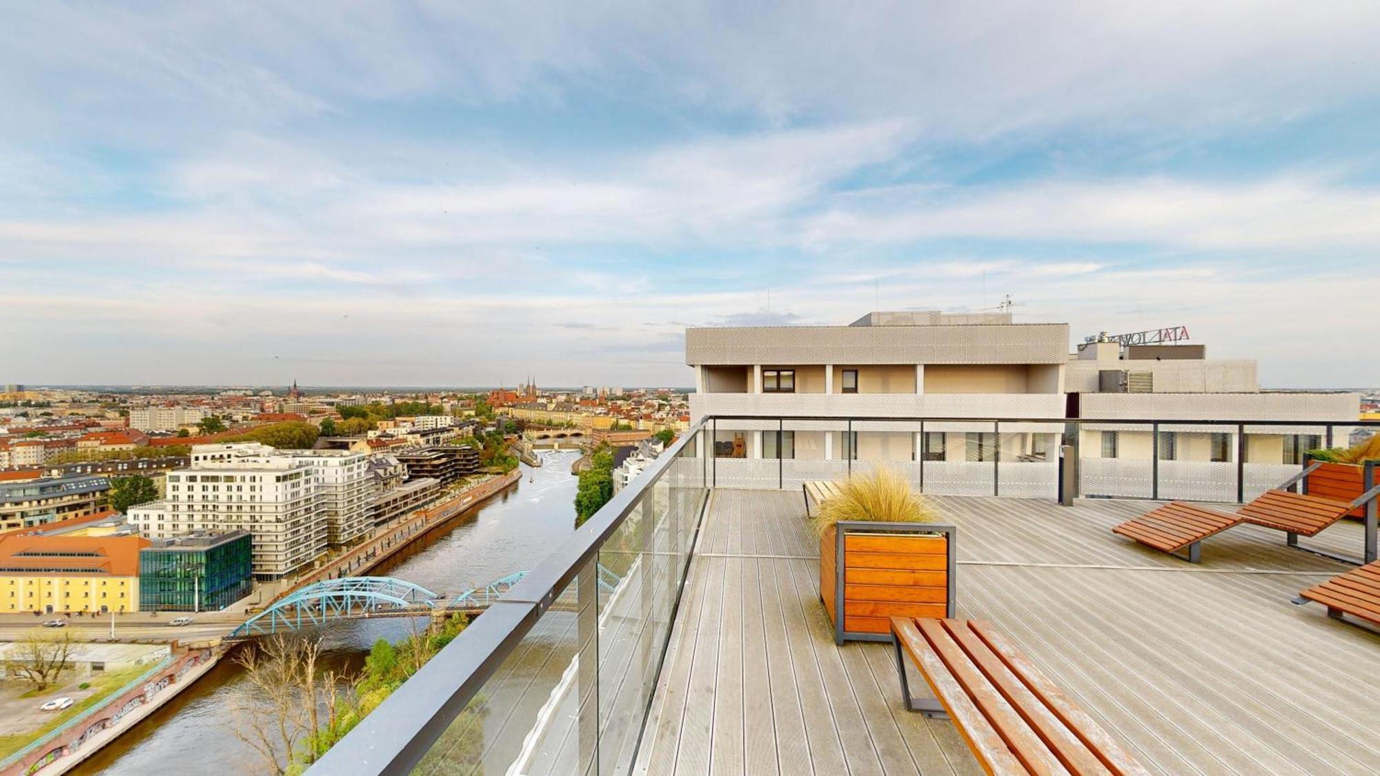 Family House By The River Odra -Panoramic Terrace - 3Room Apartment With 2 Separate Bedrooms And 2 Balconies By Wroapart-Pl- Perfect For Family & Business Stays Wrocław Extérieur photo